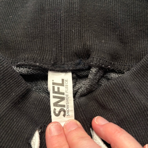 Univ Western ON Joggers Sz S EUC Mustangs - Picture 5 of 7